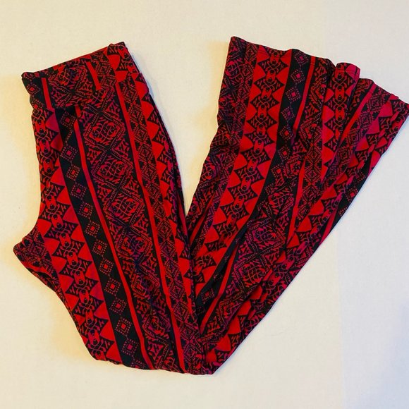 Stretchy Bell Bottom Leggings - Picture 2 of 3